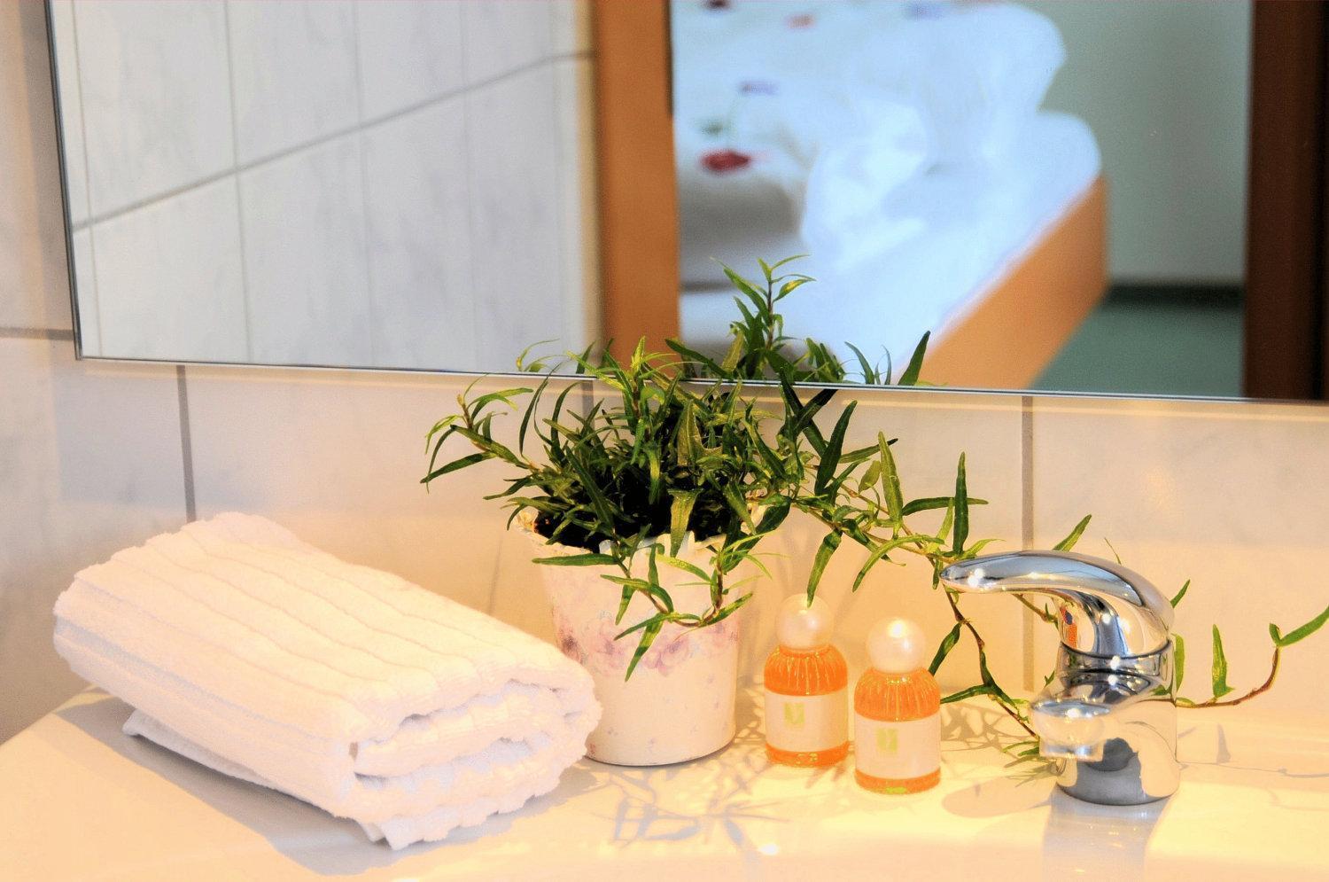 Hotel Restaurant Buergerklause Tapken Garrel Exteriör bild